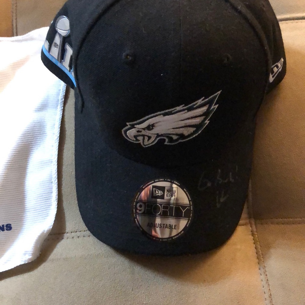 Towel & signed Eagles hat from super bowl